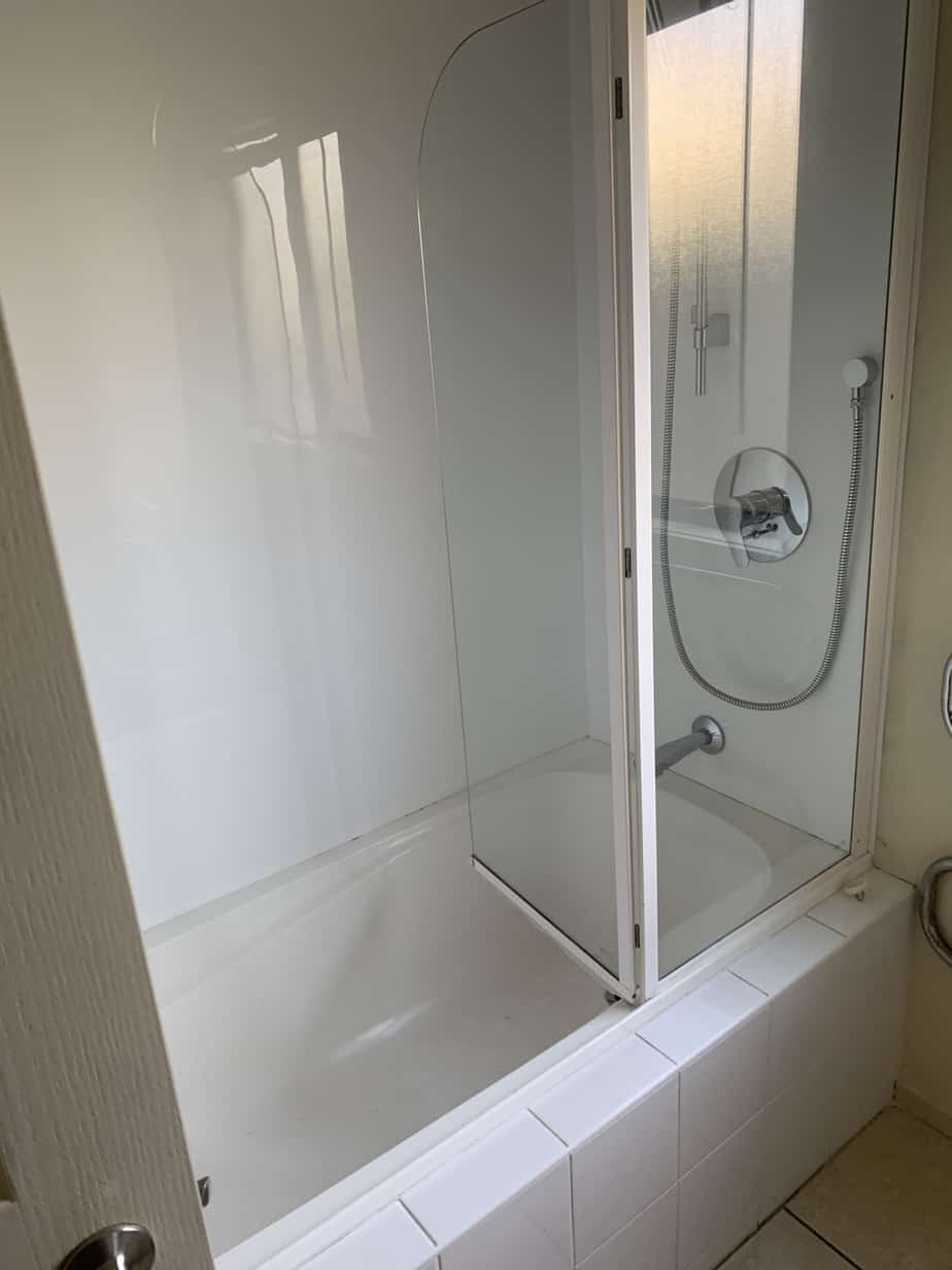 Move out floor cleaning and polishing Auckland